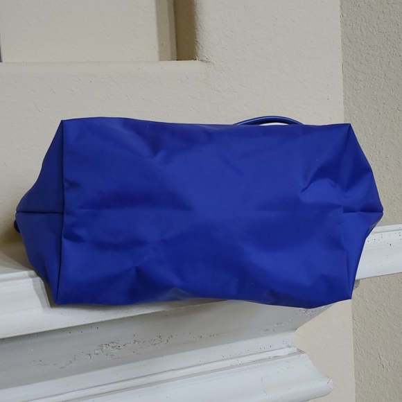 SOLD!!! LONGCHAMP Le Pliage Medium Tote - Picture 8 of 11